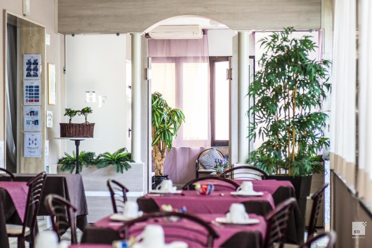 Hotel Fattori Cesenatico Zewnętrze zdjęcie